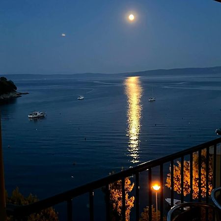 Villamar Beachfront Apartments With Free Private Parking Rabac Eksteriør bilde