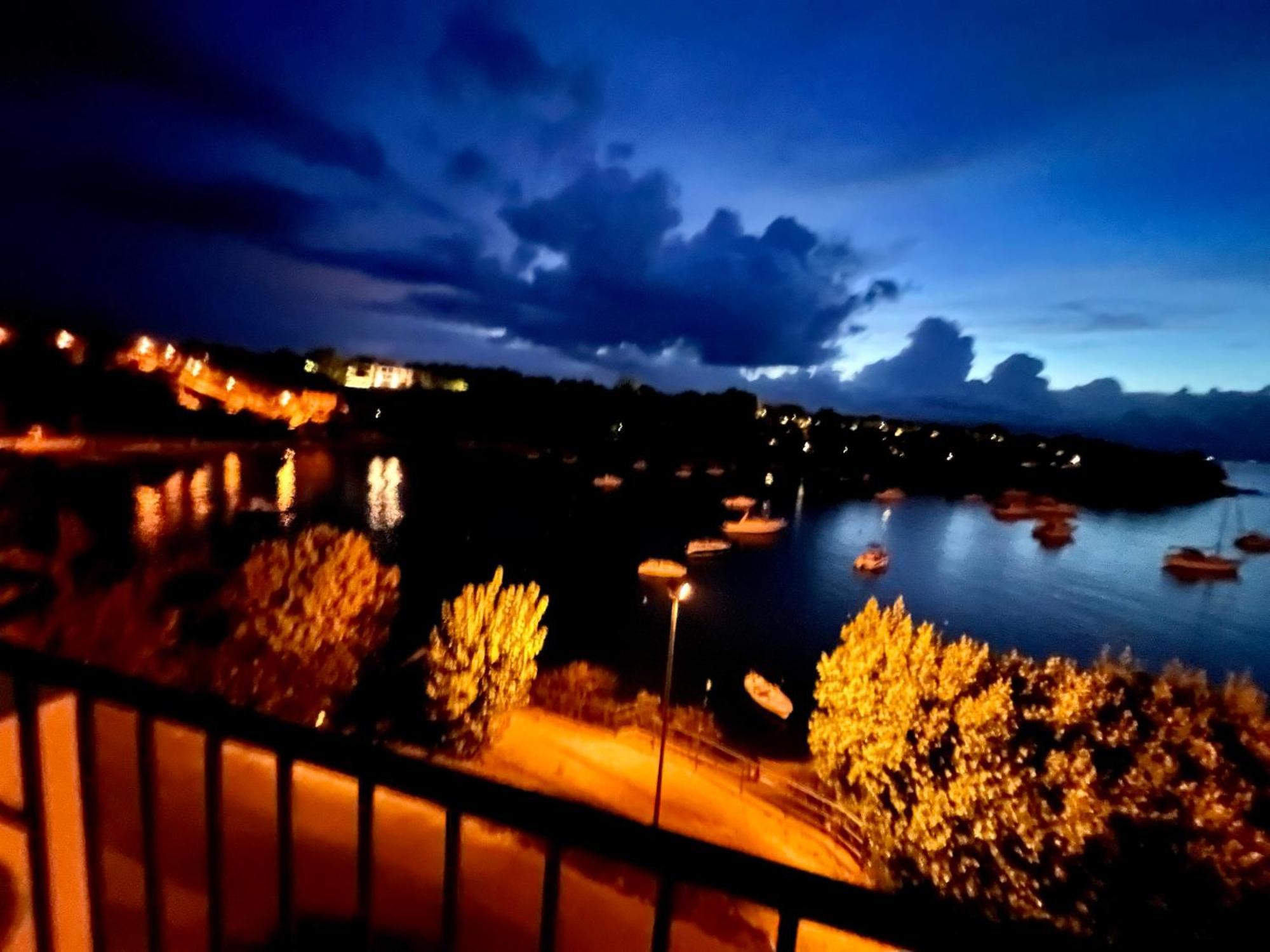 Villamar Beachfront Apartments With Free Private Parking Rabac Eksteriør bilde