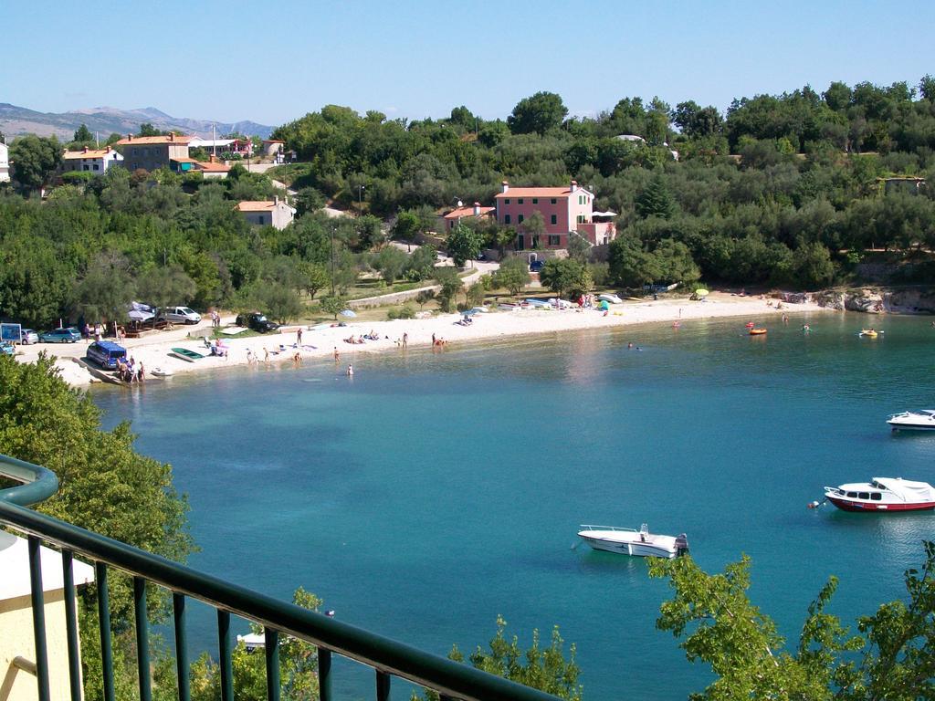 Villamar Beachfront Apartments With Free Private Parking Rabac Eksteriør bilde